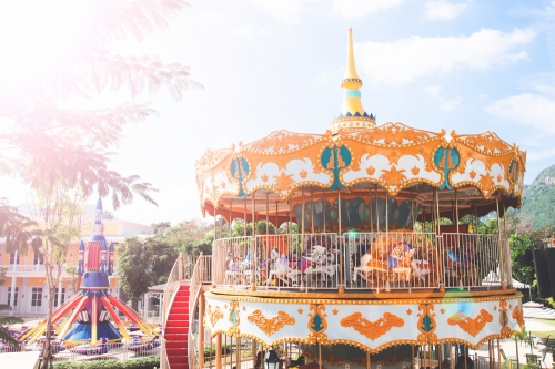 รีวิว โตเกียวดิสนีย์แลนด์ พร้อมแผนที่เครื่องเล่นและราคาบัตรเข้าสวนสนุก